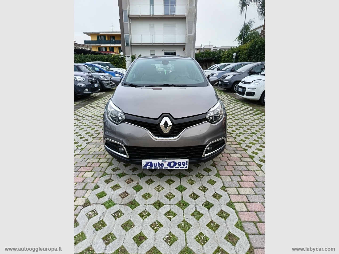 RENAULT Captur
