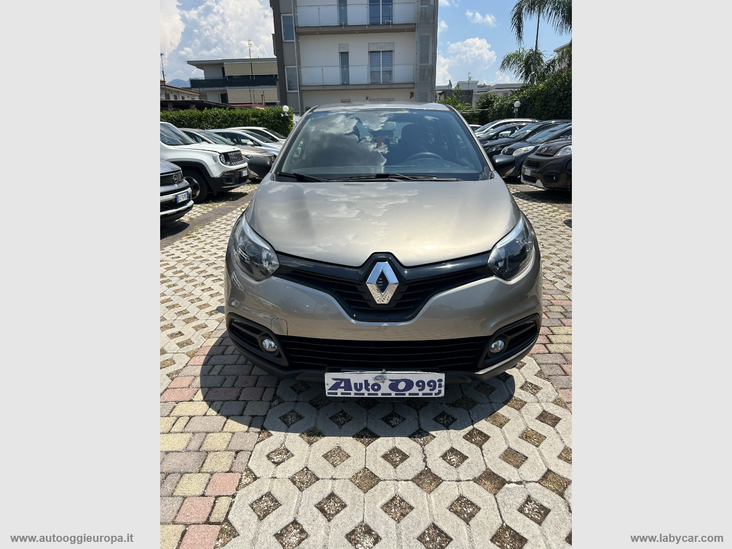 RENAULT Captur