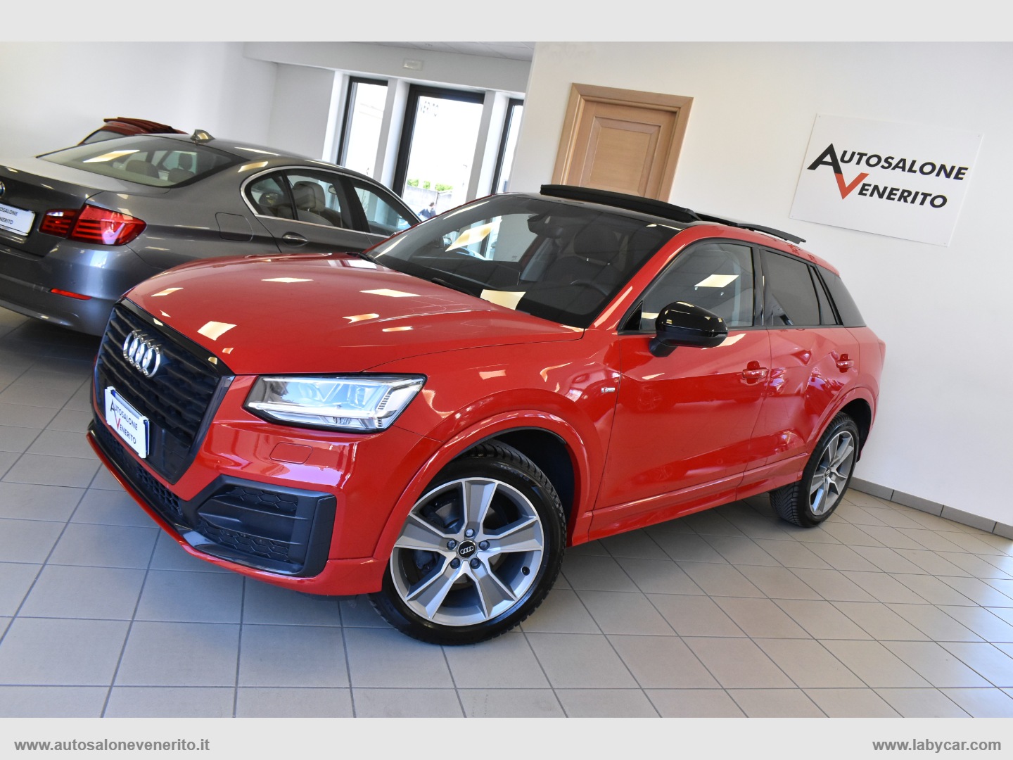Q2 30 TDI S tronic Identity Black                                                        