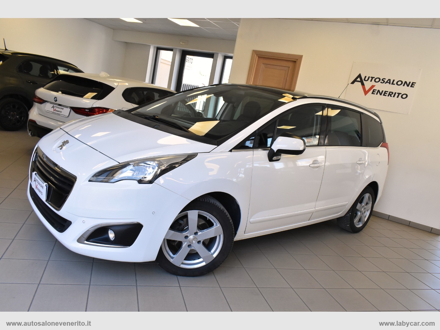 PEUGEOT 5008 BlueHDi 120 EAT6 S&S Allure                                                        