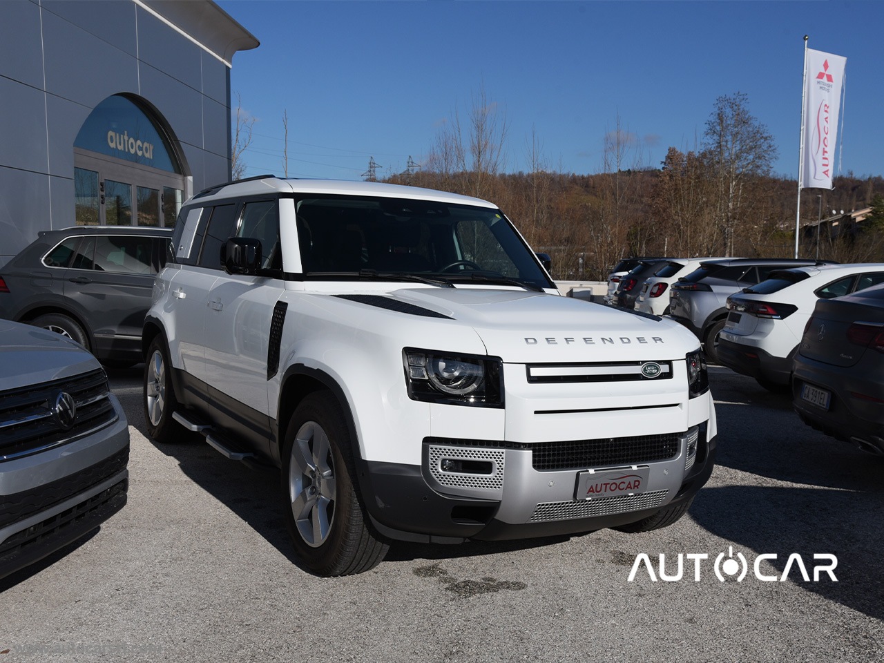 LAND ROVER Defender