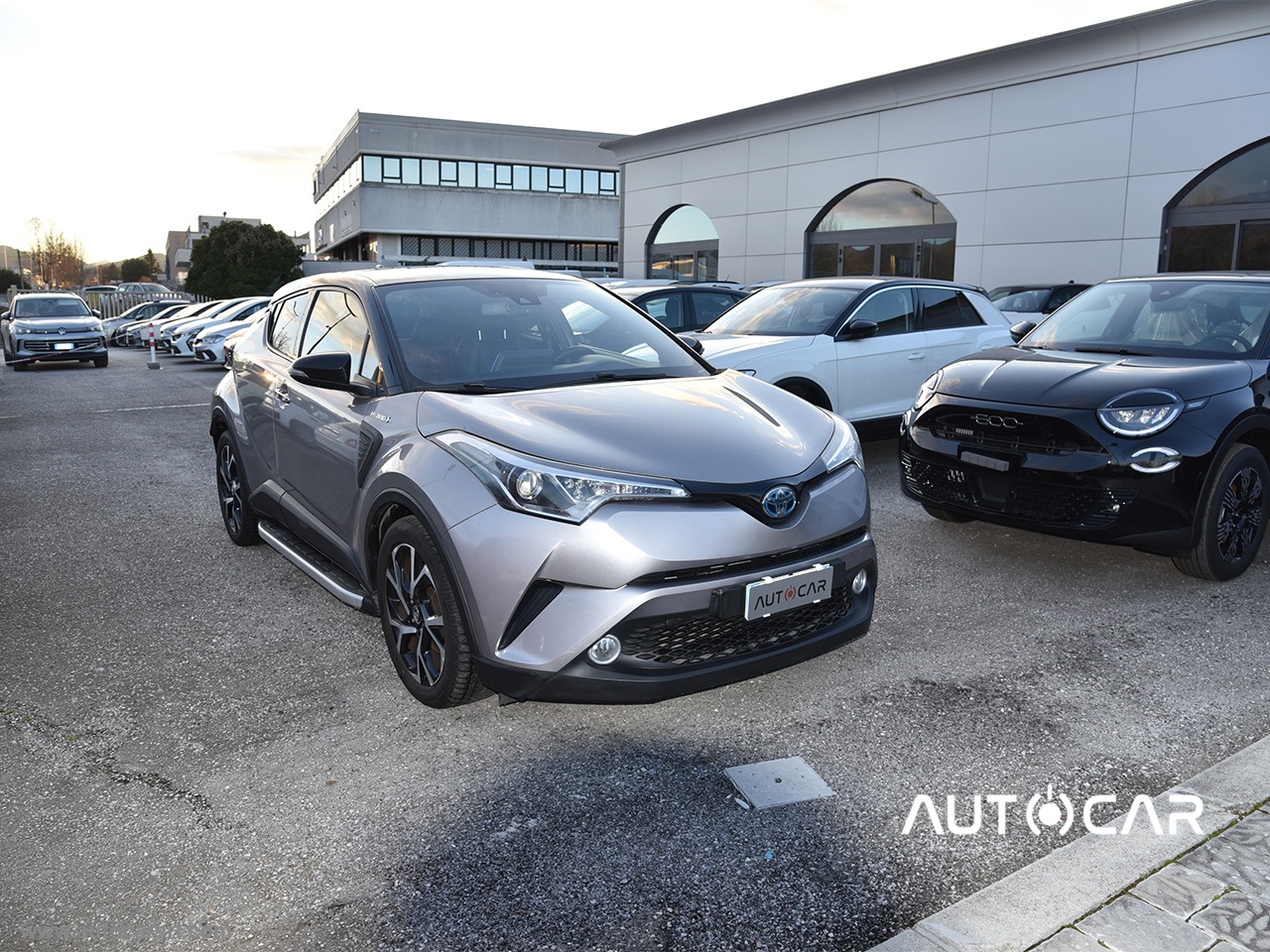 TOYOTA C-HR