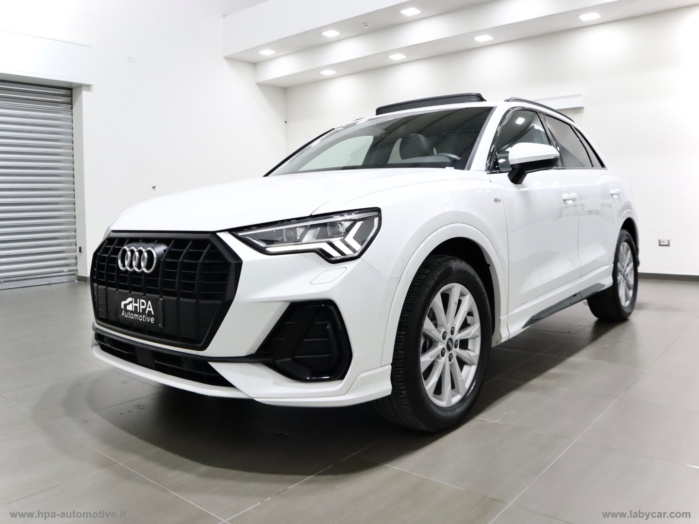 AUDI Q3