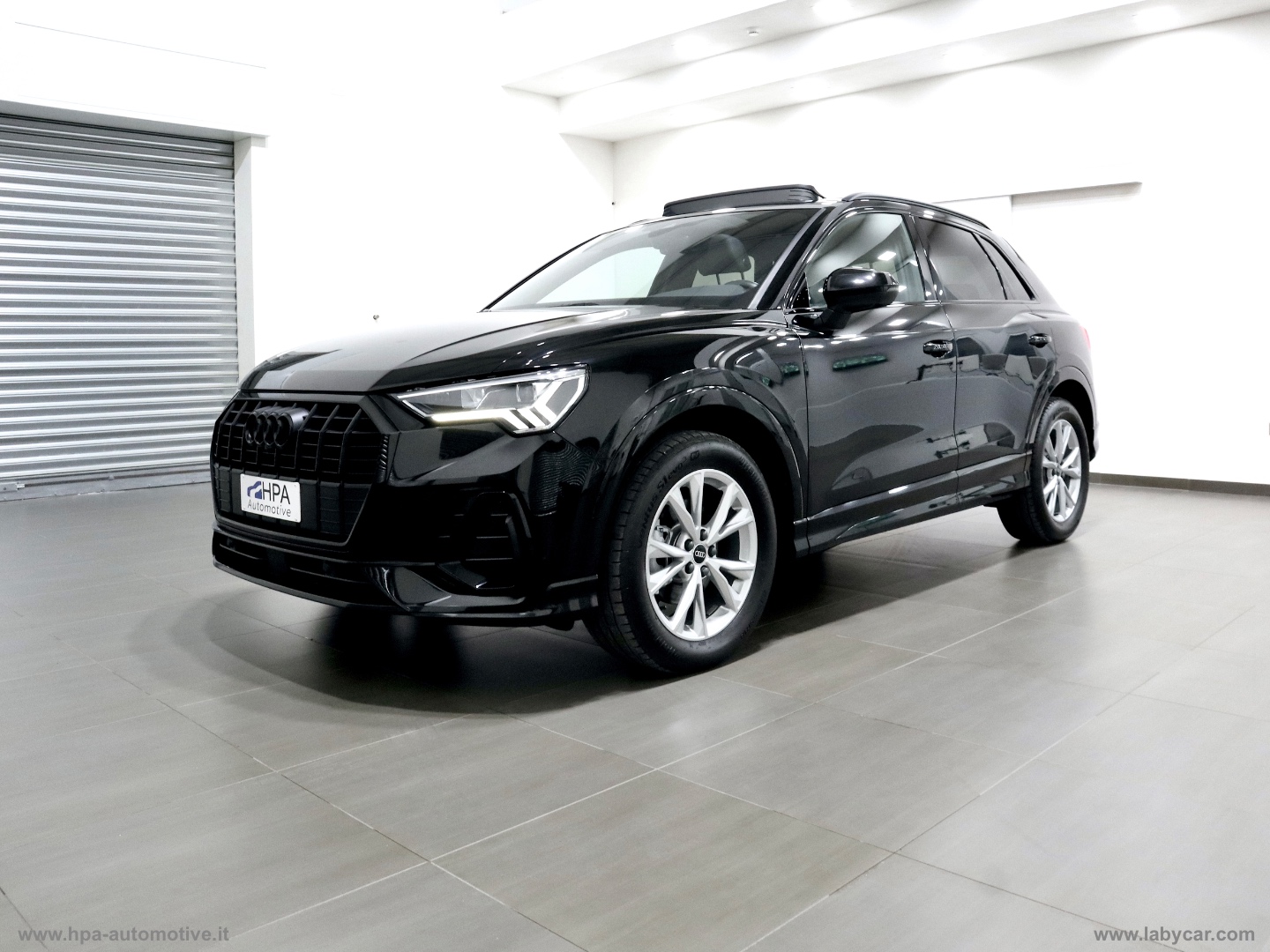 AUDI Q3