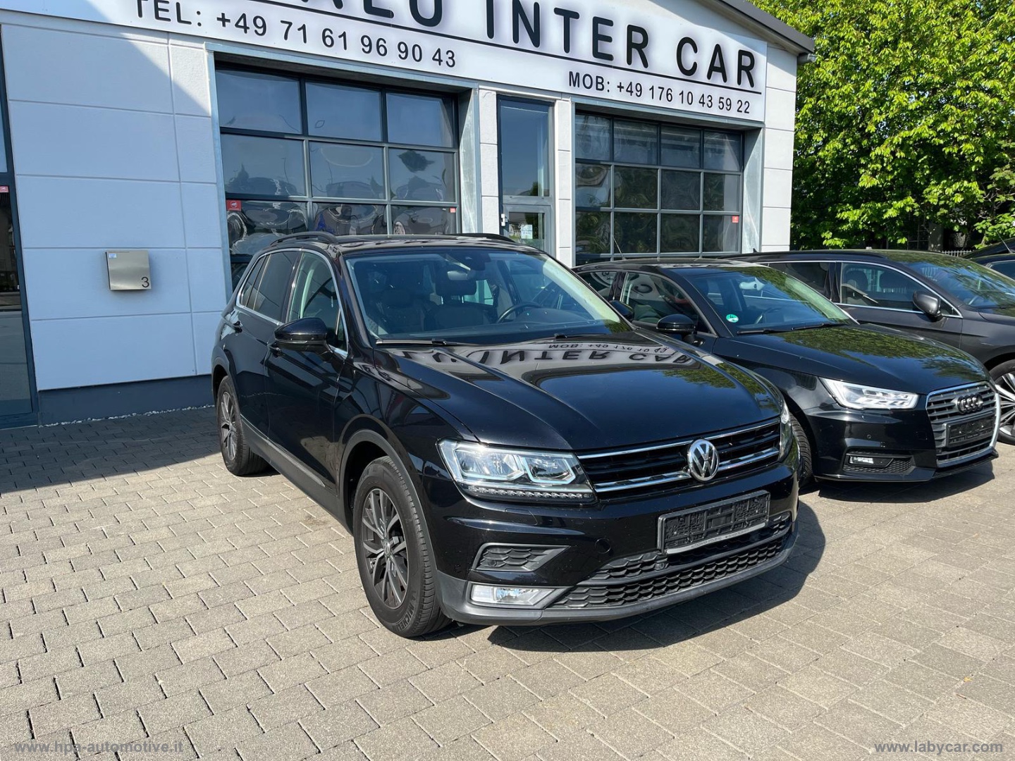 VOLKSWAGEN Tiguan