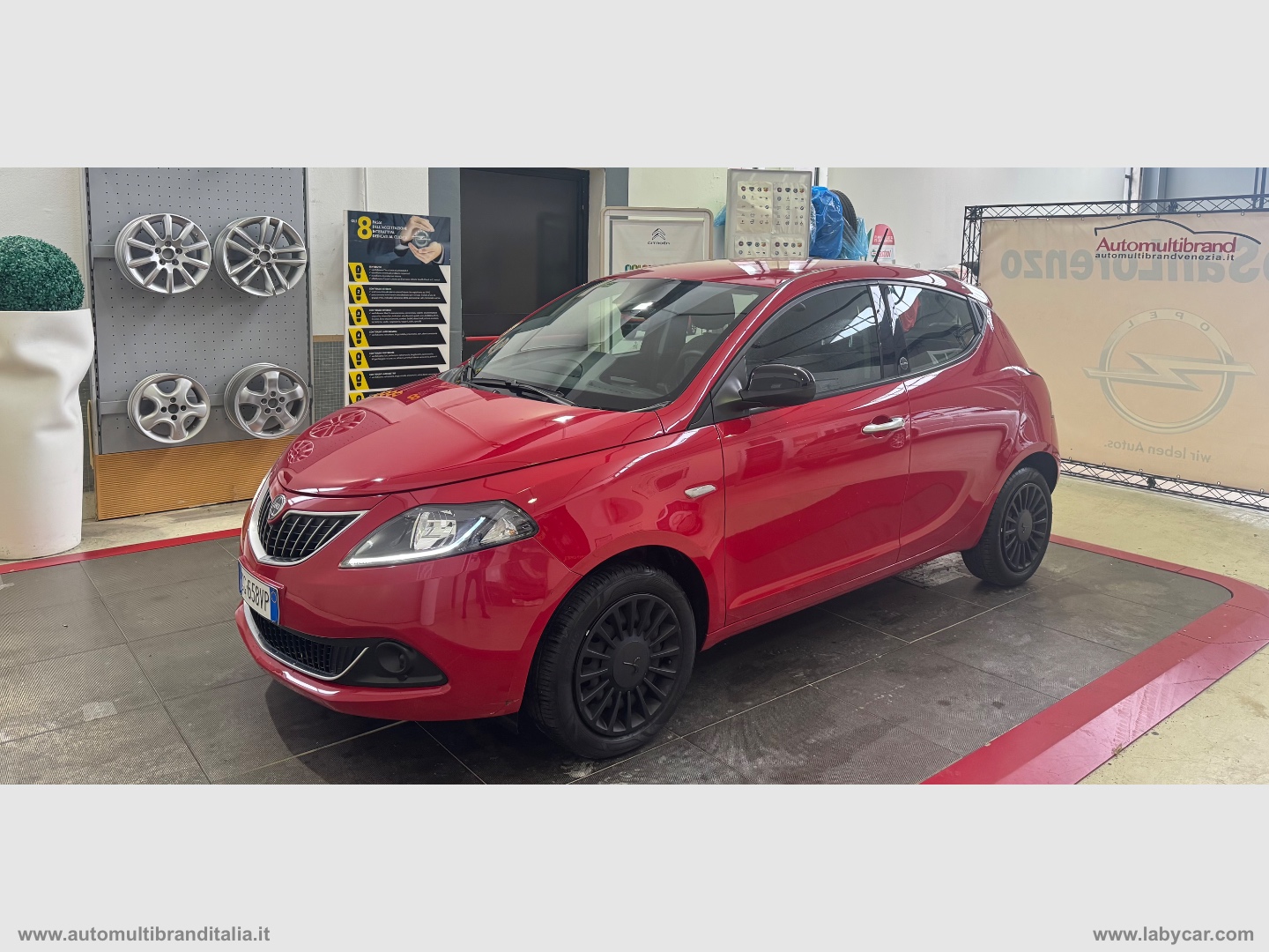 Ypsilon 1.0 HYBRID SILVER                                                        