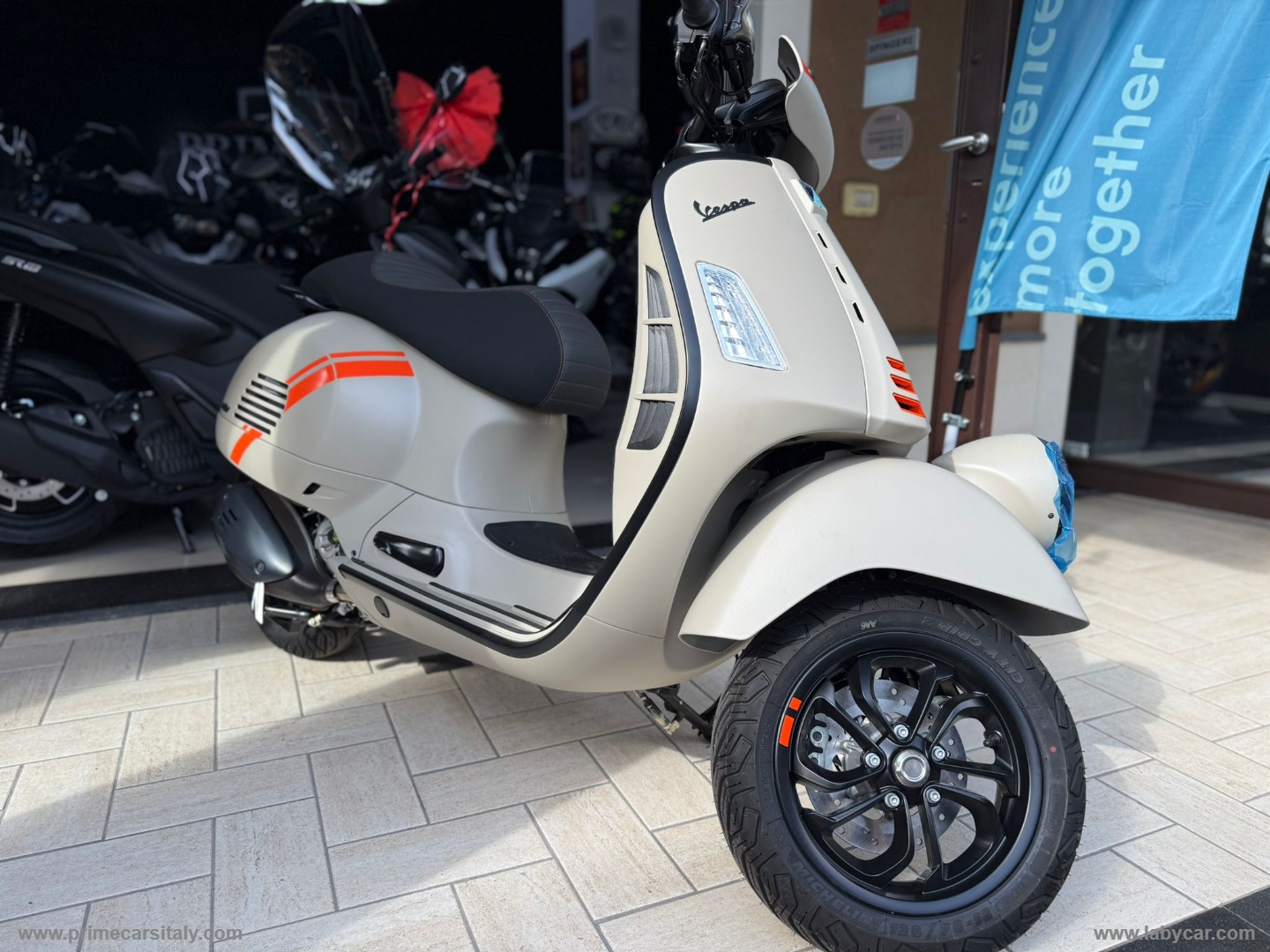 PIAGGIO VESPA 310 GTV