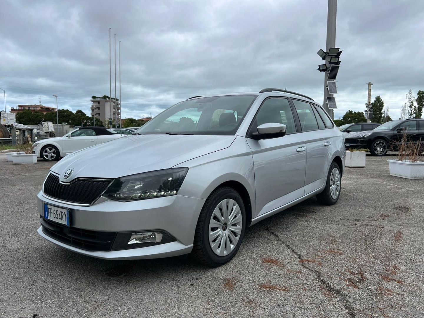 SKODA Fabia