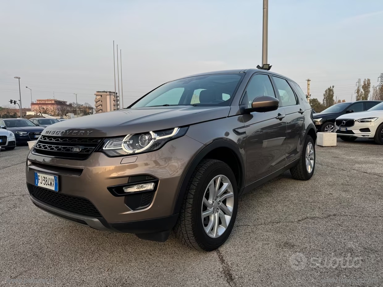 LAND ROVER Discovery Sport