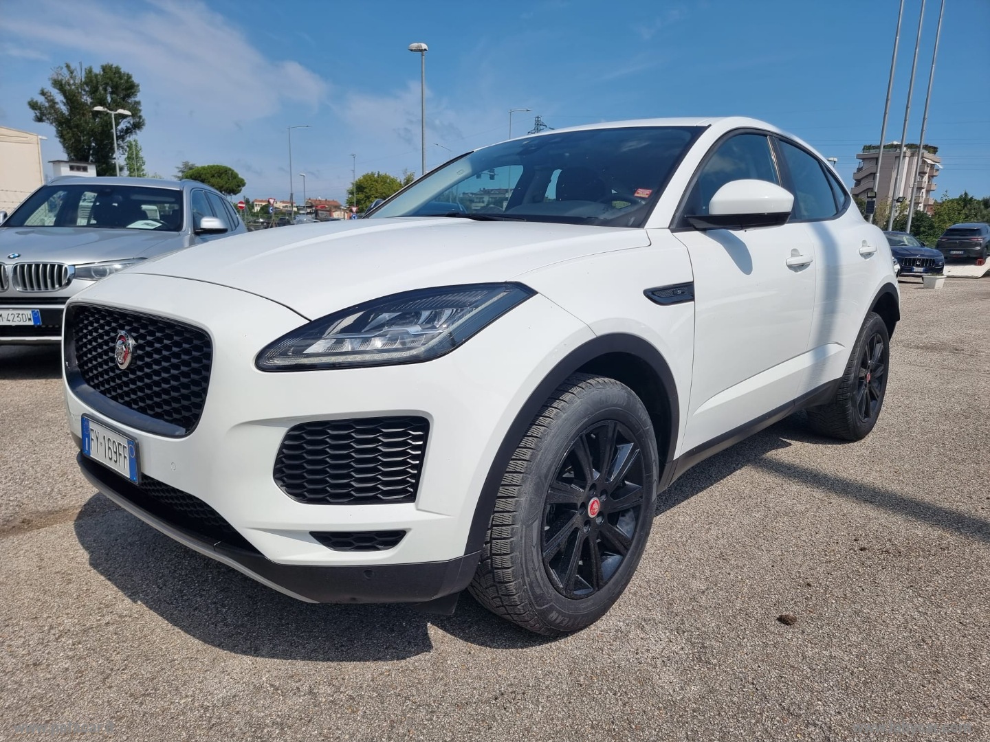 JAGUAR E-Pace