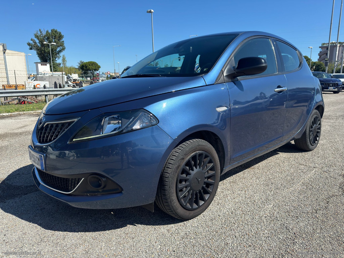 LANCIA Ypsilon