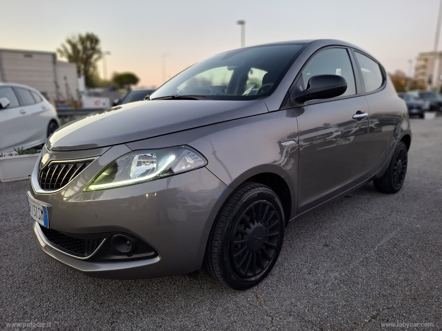 LANCIA Ypsilon