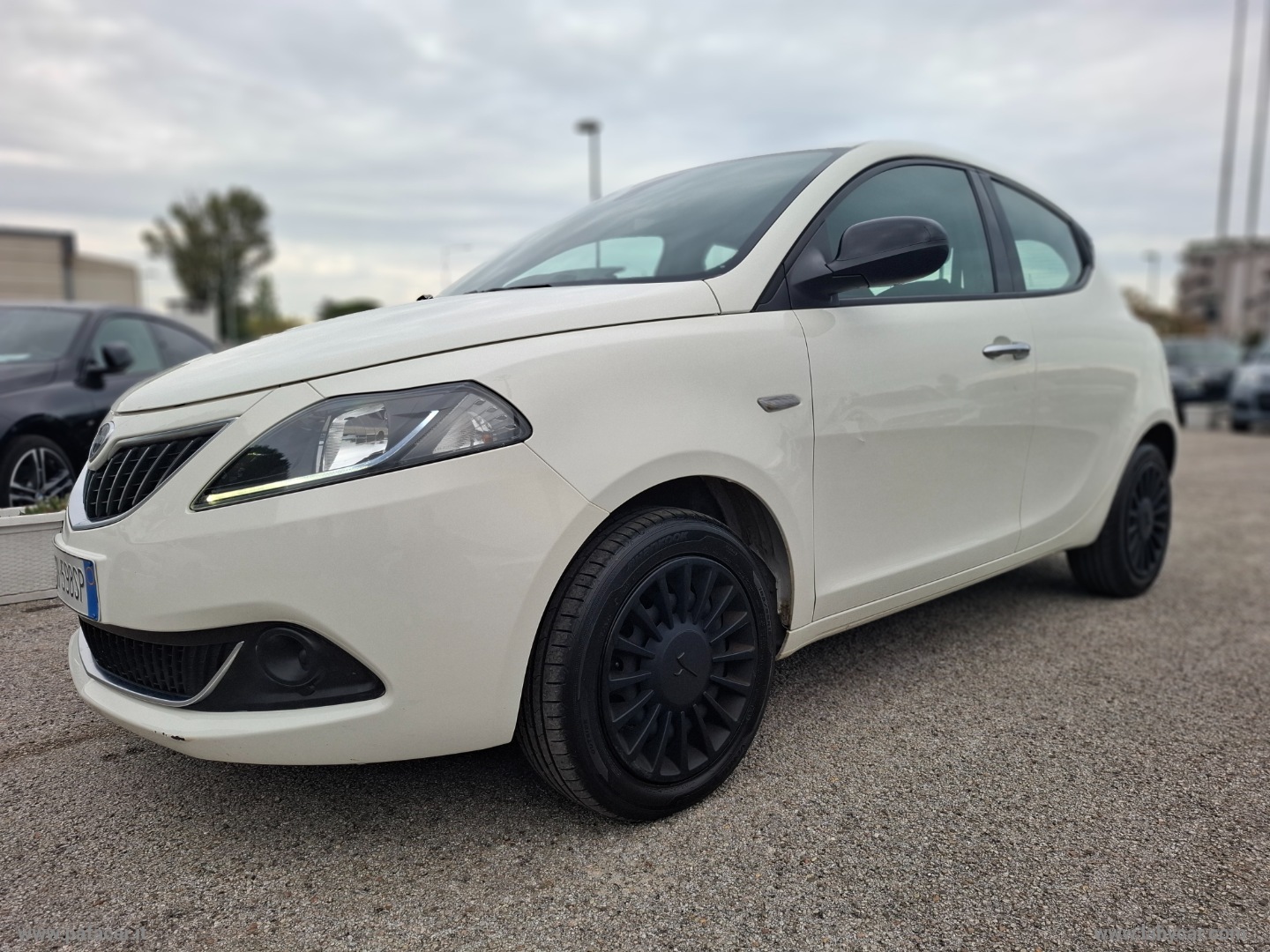 LANCIA Ypsilon