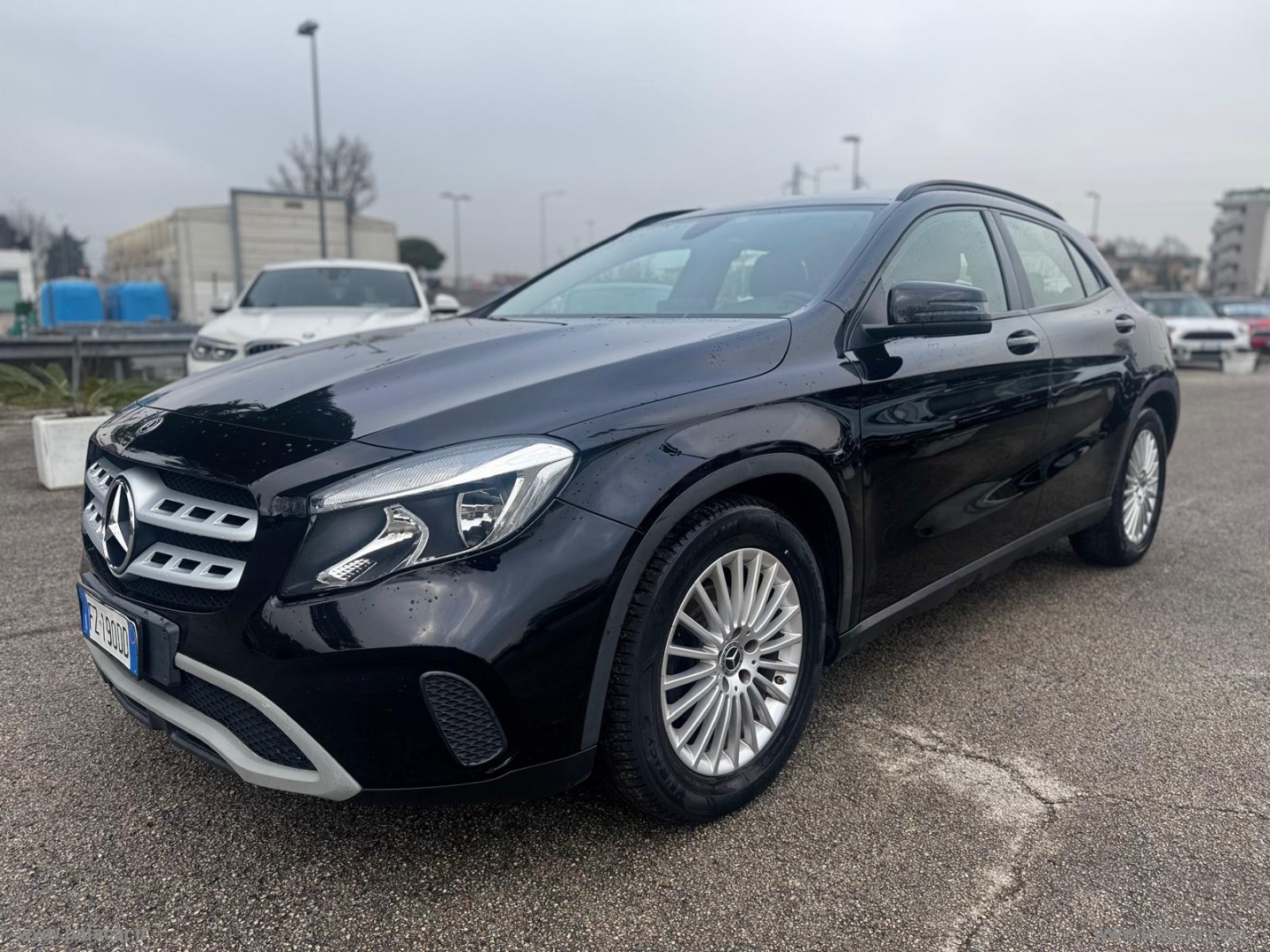 MERCEDES-BENZ Classe GLA