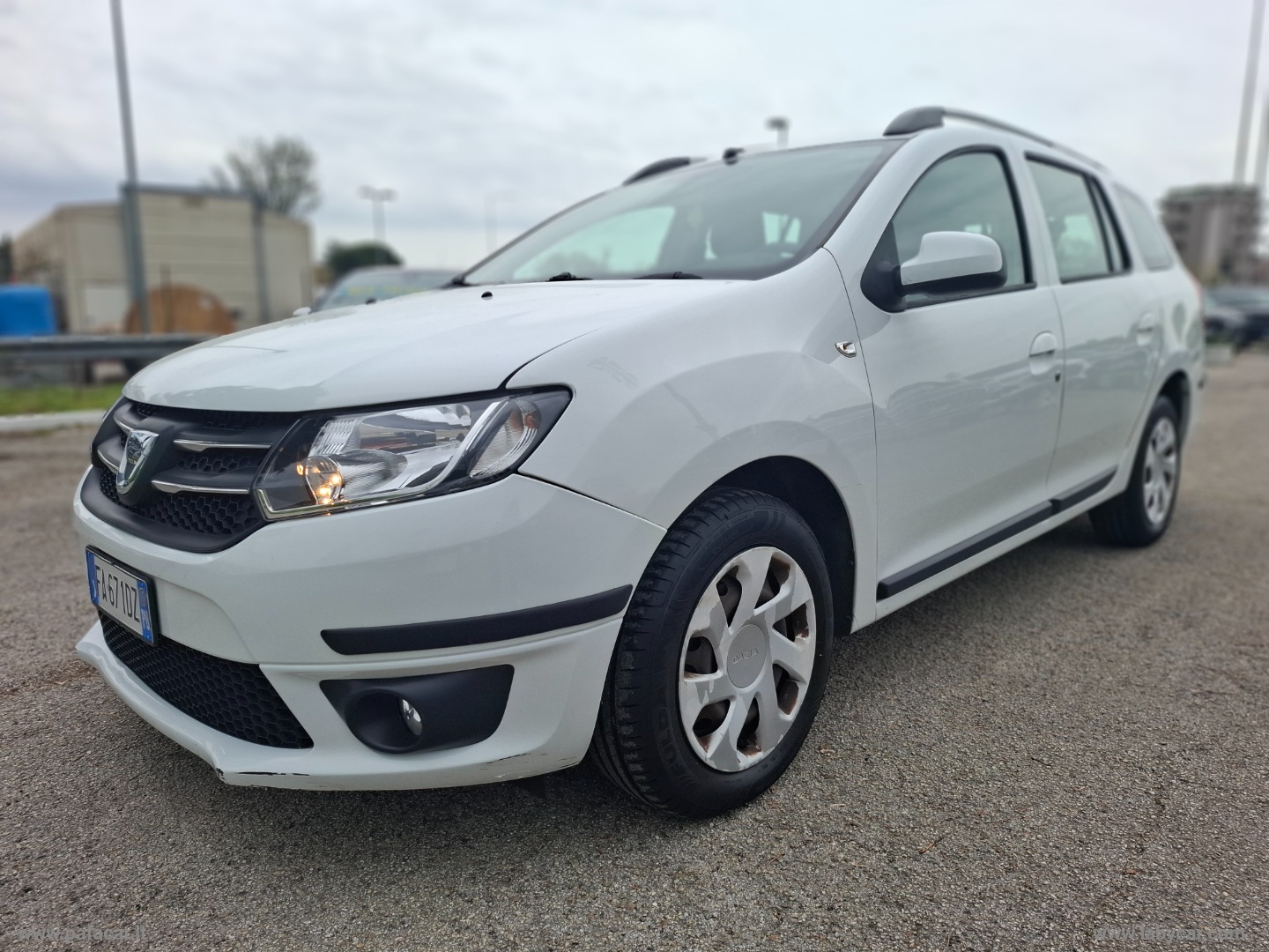 DACIA&nbsp;Logan