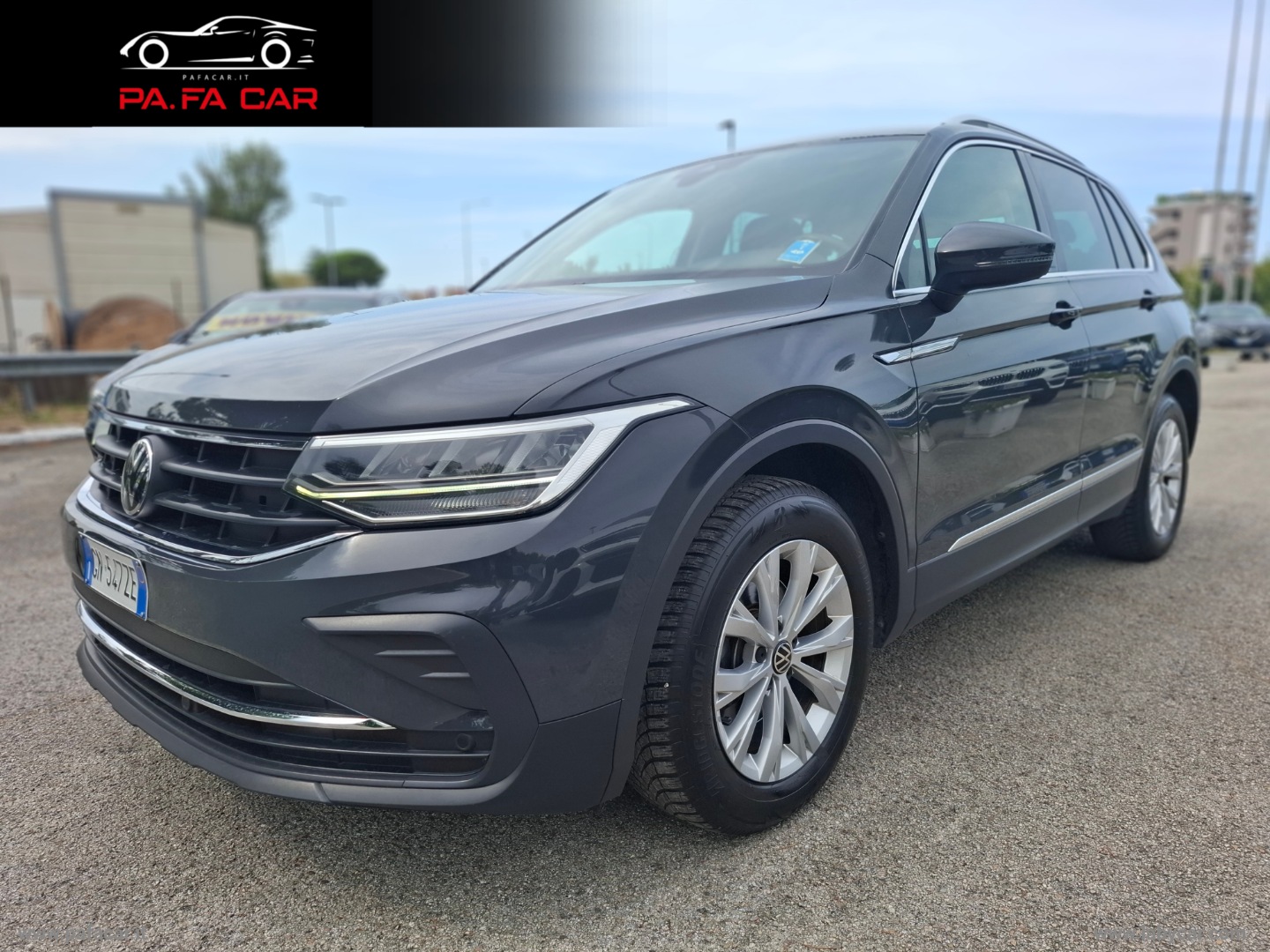 VOLKSWAGEN&nbsp;Tiguan