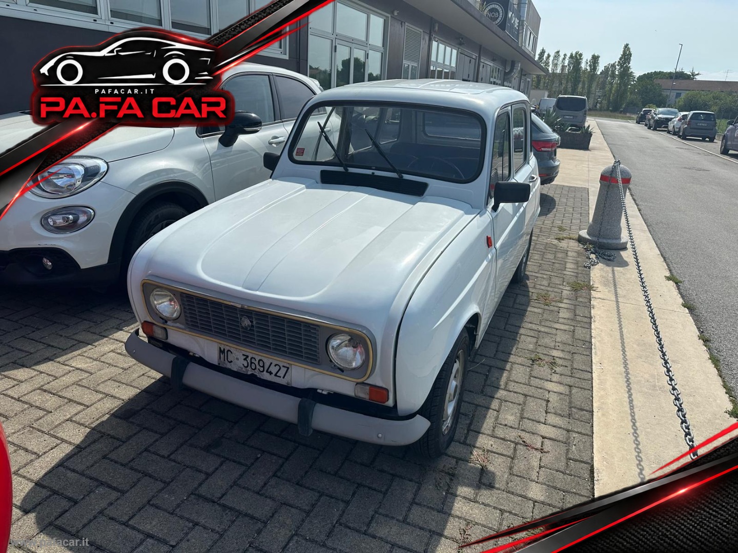 RENAULT 4