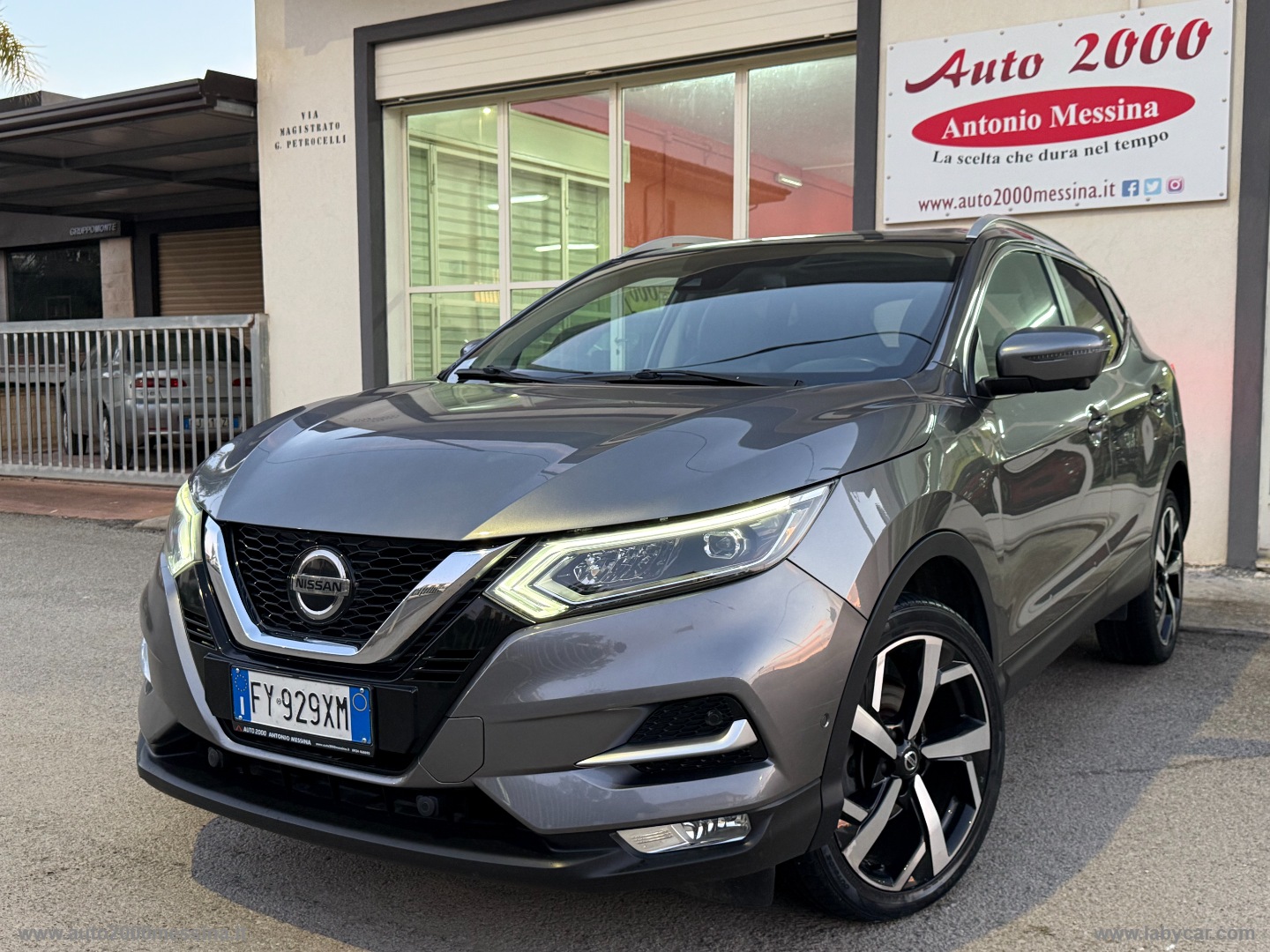 NISSAN Qashqai