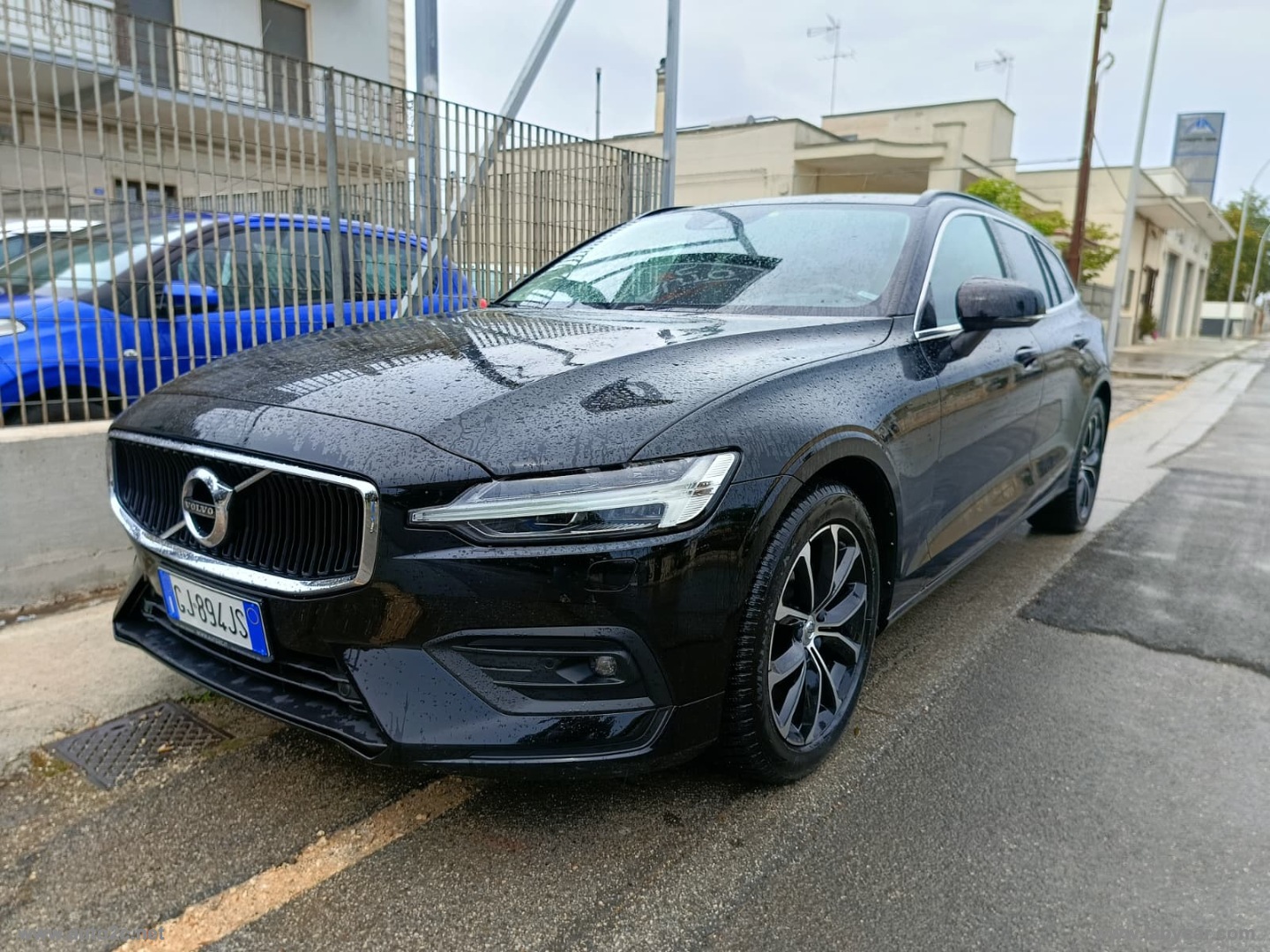 V60 B4                                                        