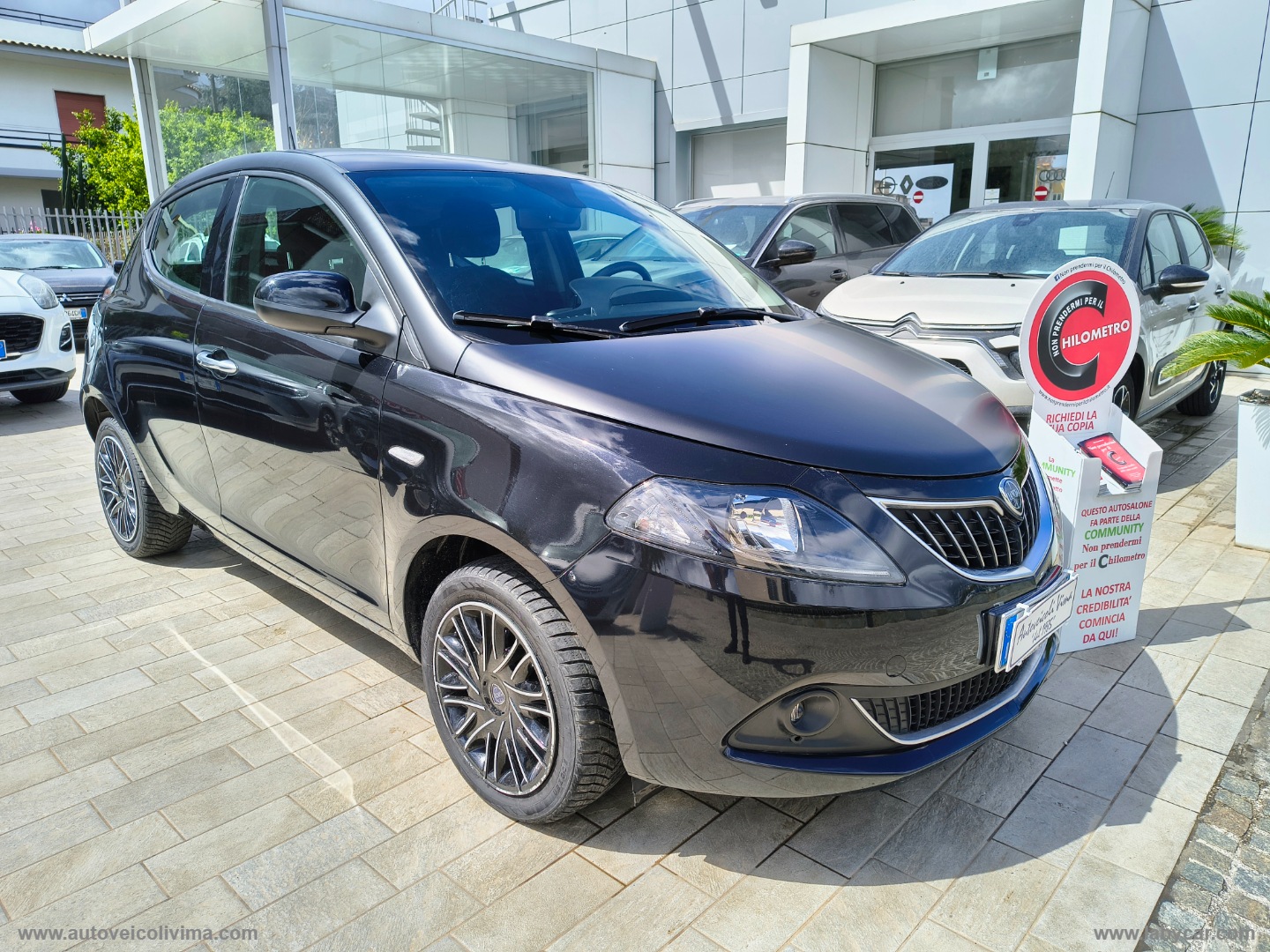 LANCIA Ypsilon