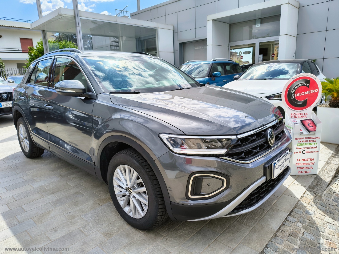 VOLKSWAGEN T-Roc