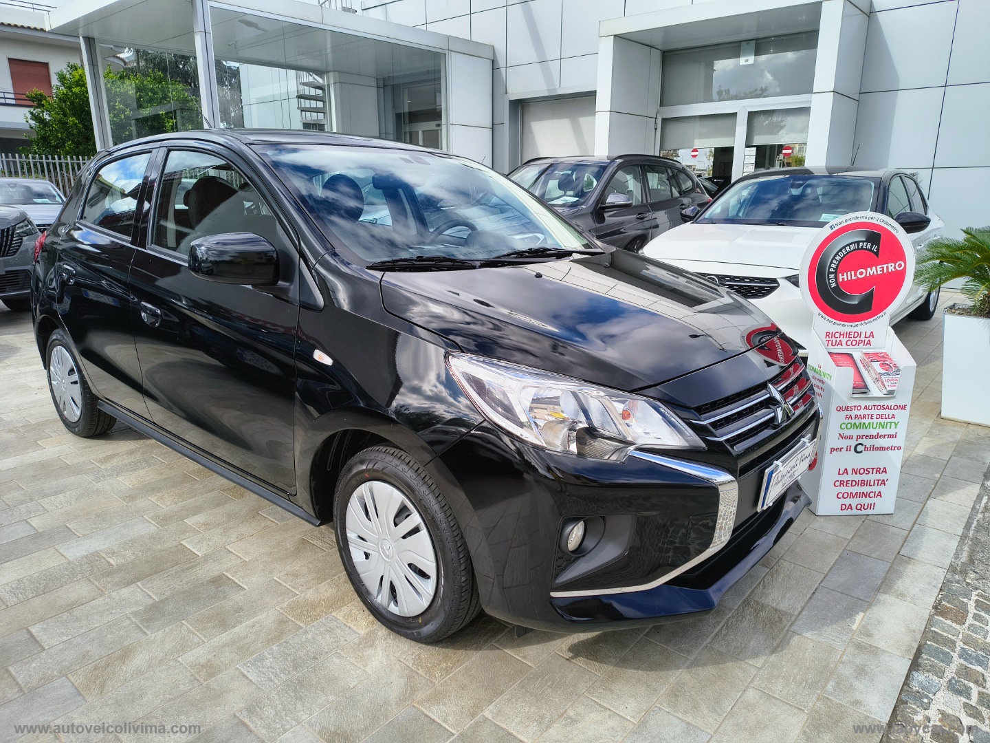 MITSUBISHI Space Star