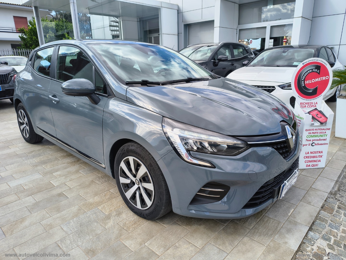 RENAULT Clio