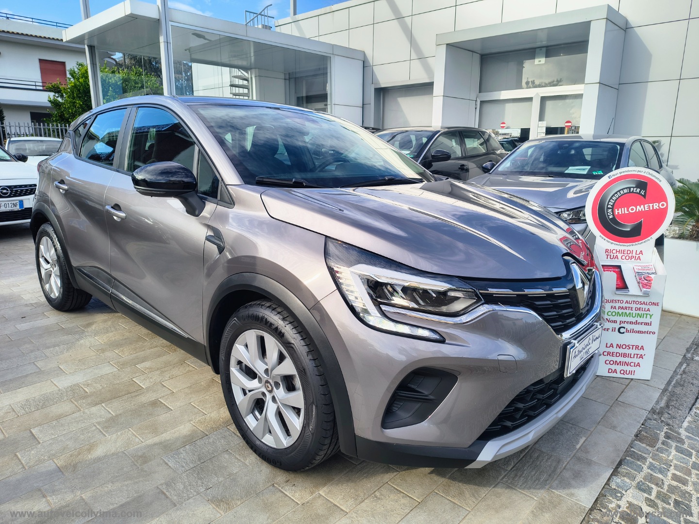 RENAULT Captur