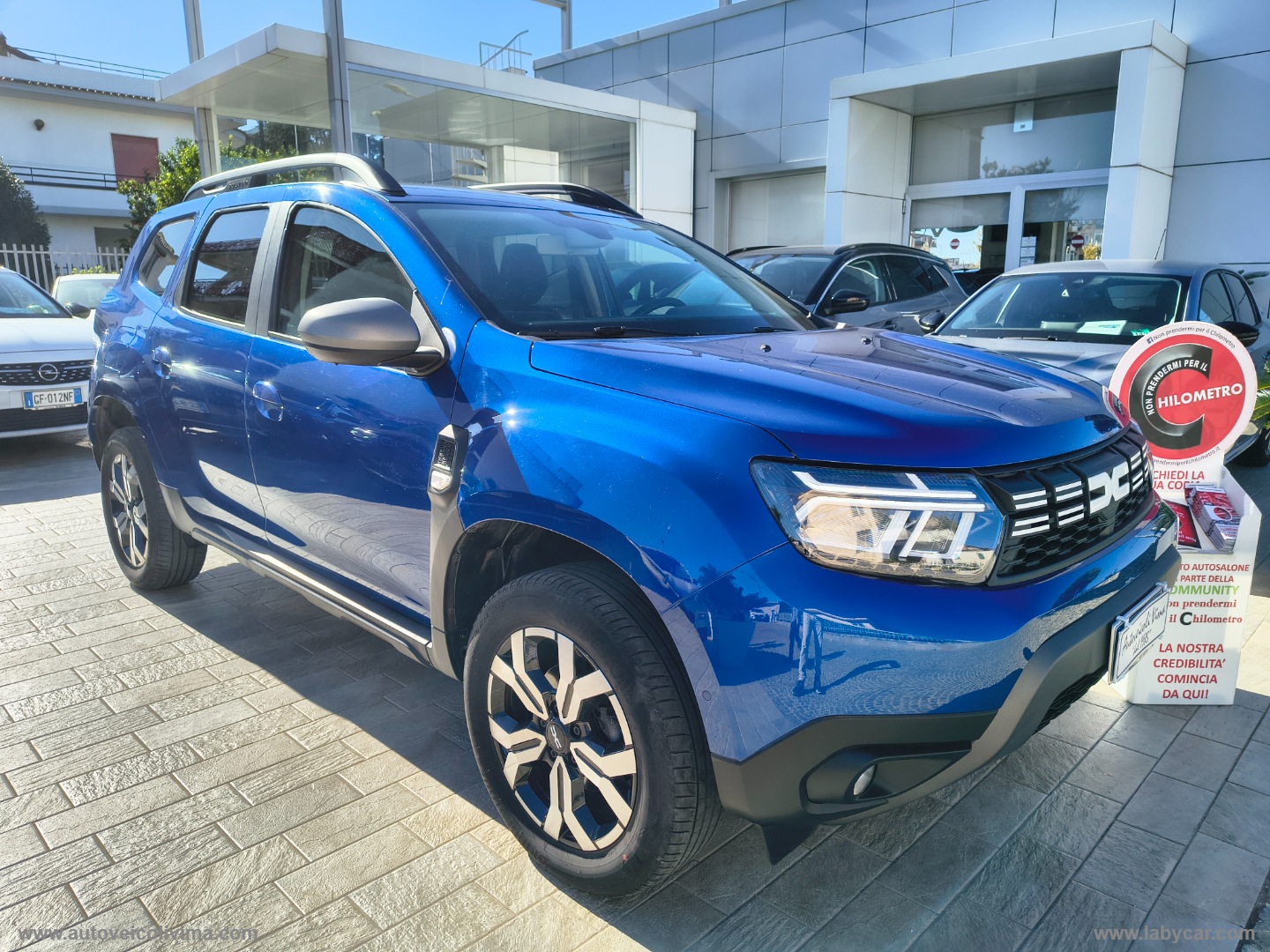 DACIA Duster