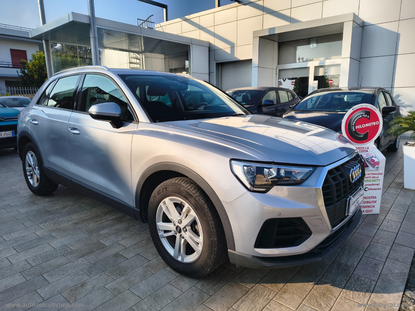 AUDI Q3