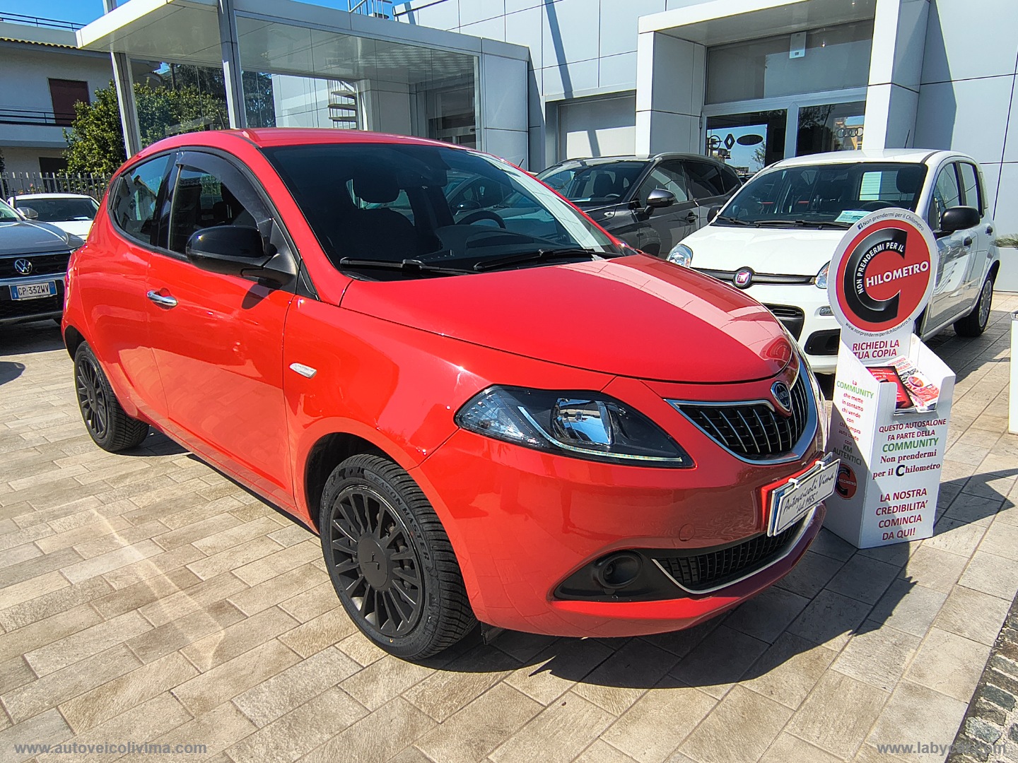 LANCIA Ypsilon