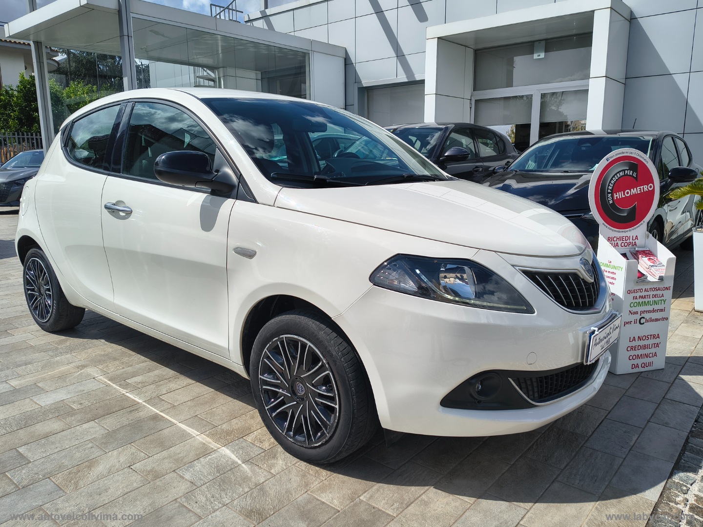 LANCIA Ypsilon 1.0 FireFly 5p.S&S Hybryd Gold 