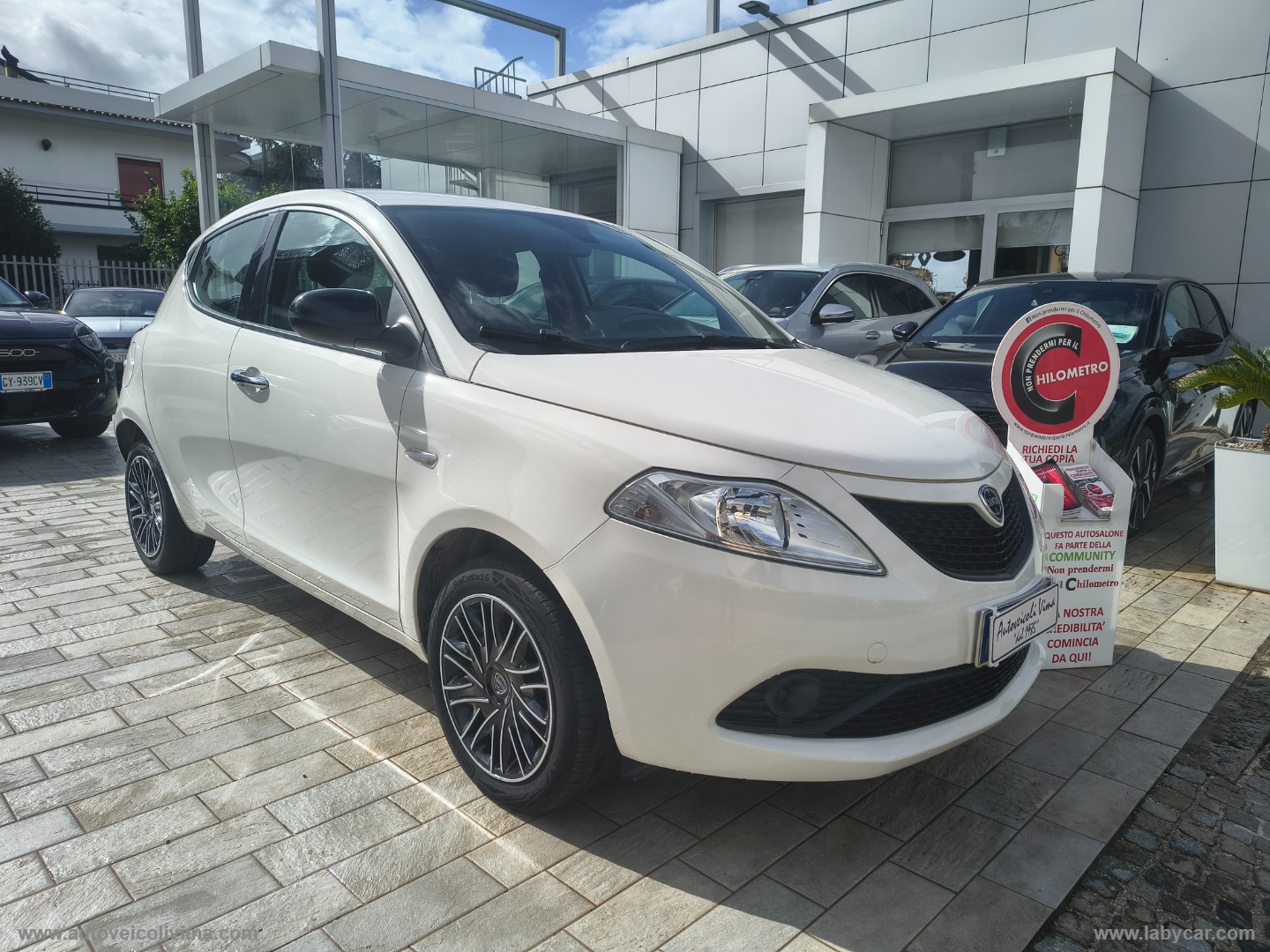 LANCIA Ypsilon 1.2 69 CV 5p. S&S Gold 