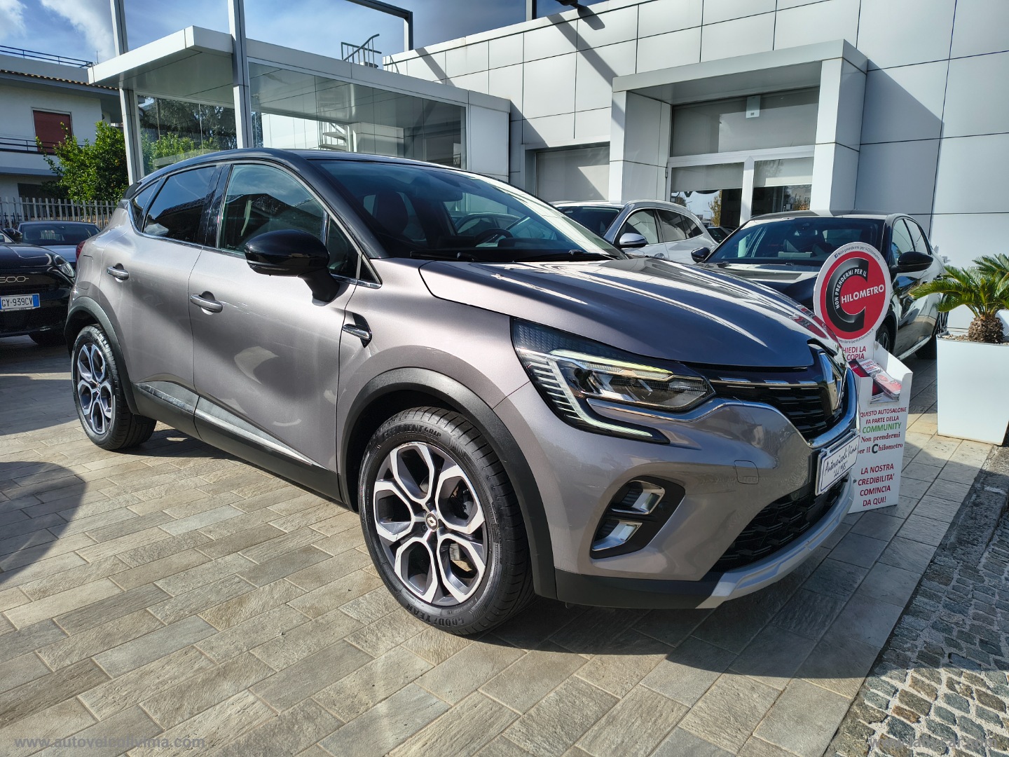 RENAULT Captur TCe 100 CV GPL Techno 16.000 KM UFFICIALE RENAULT