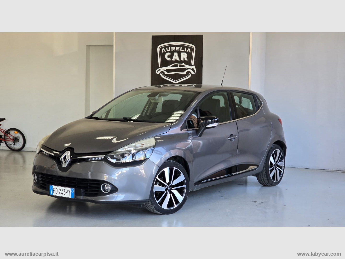 RENAULT Clio