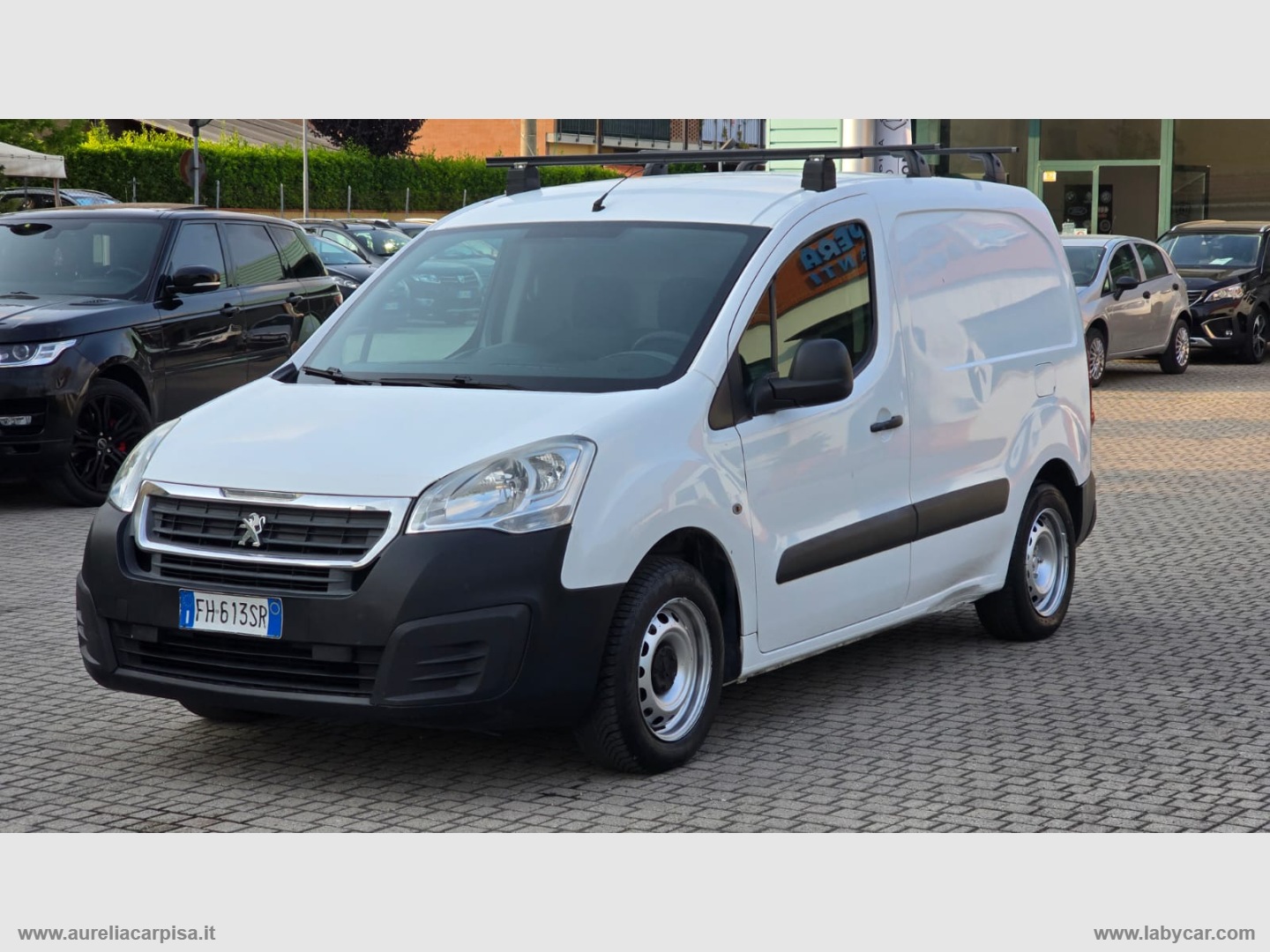 PEUGEOT Partner