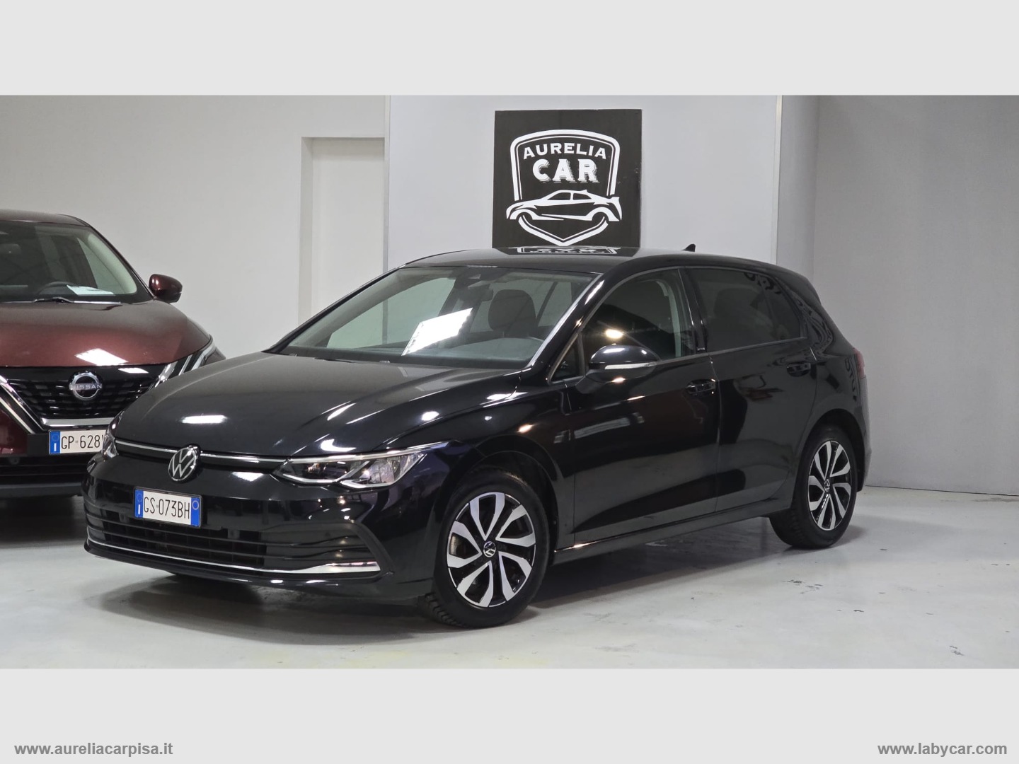 VOLKSWAGEN&nbsp;Golf