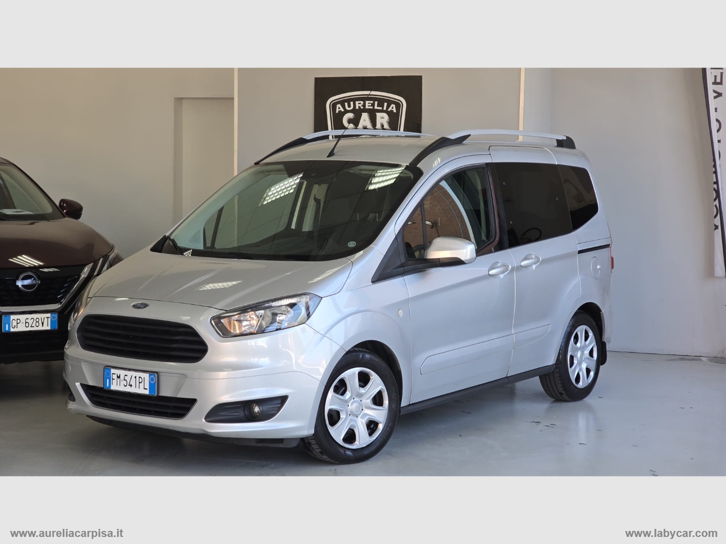 FORD&nbsp;Tourneo Courier