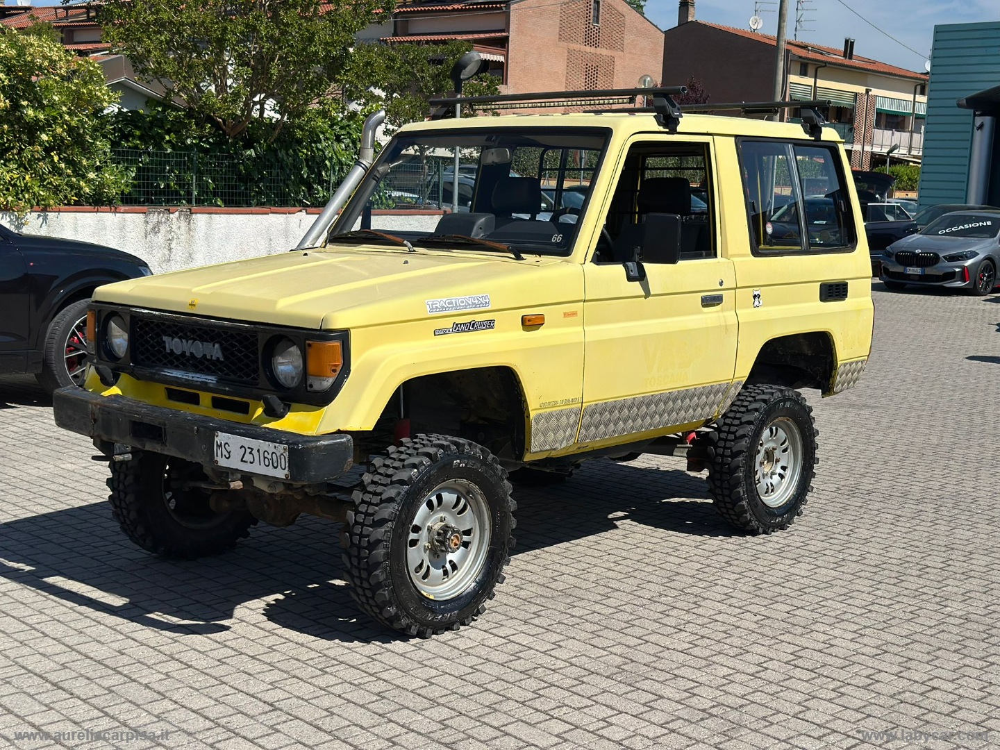 TOYOTA Land Cruiser