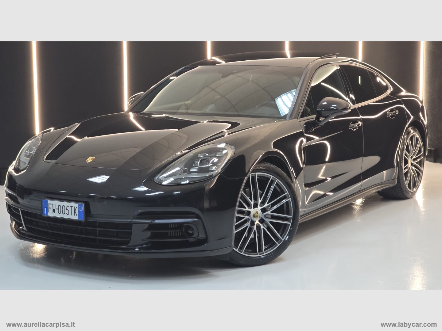 PORSCHE&nbsp;Panamera