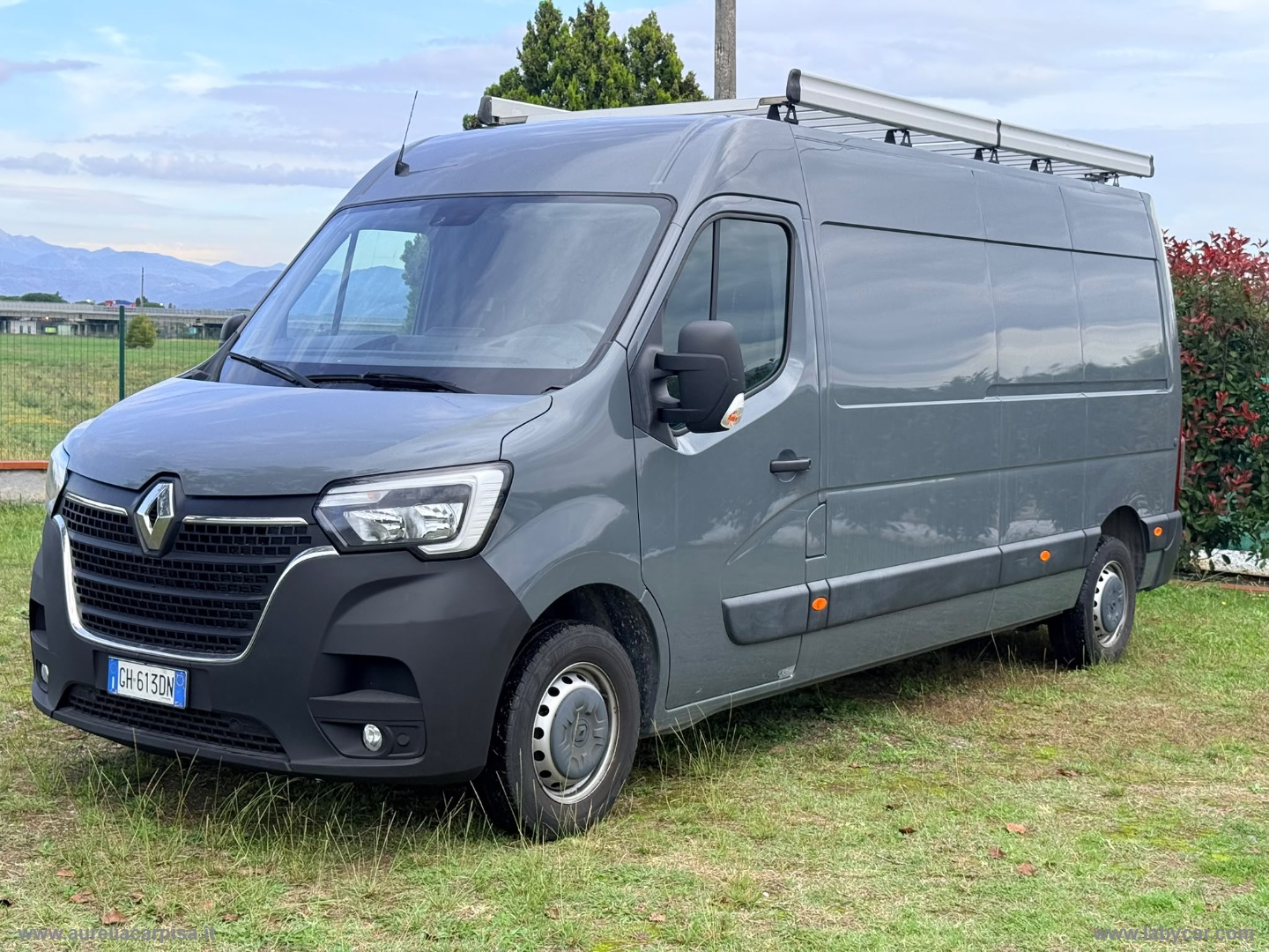 RENAULT Master