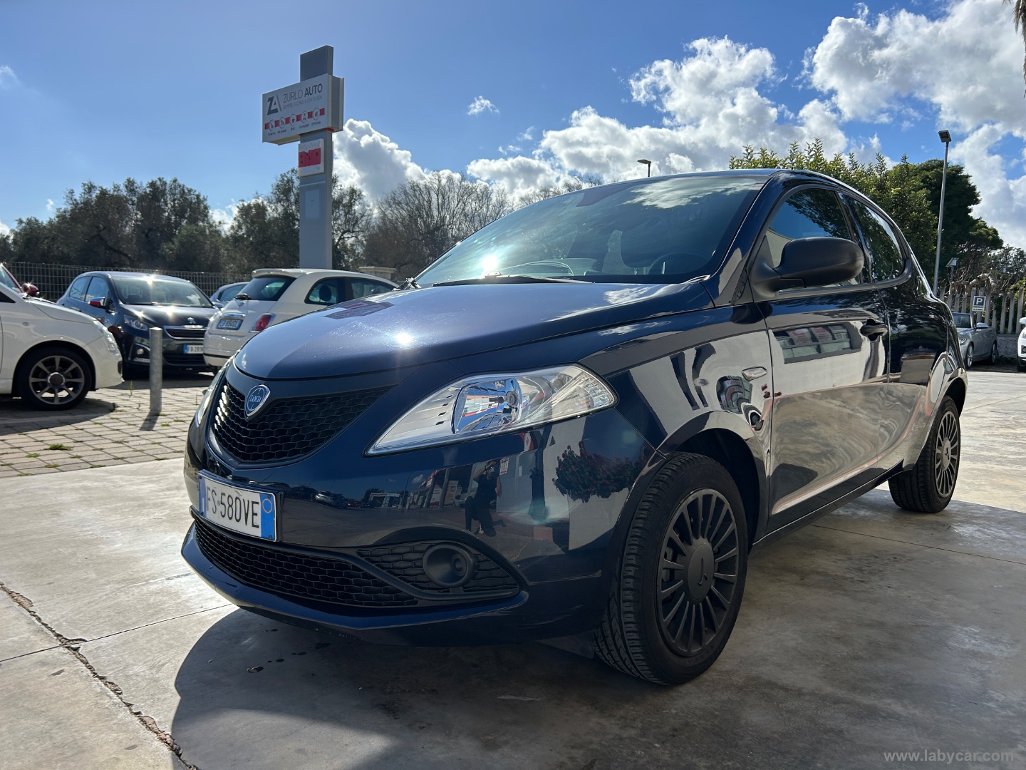 LANCIA Ypsilon