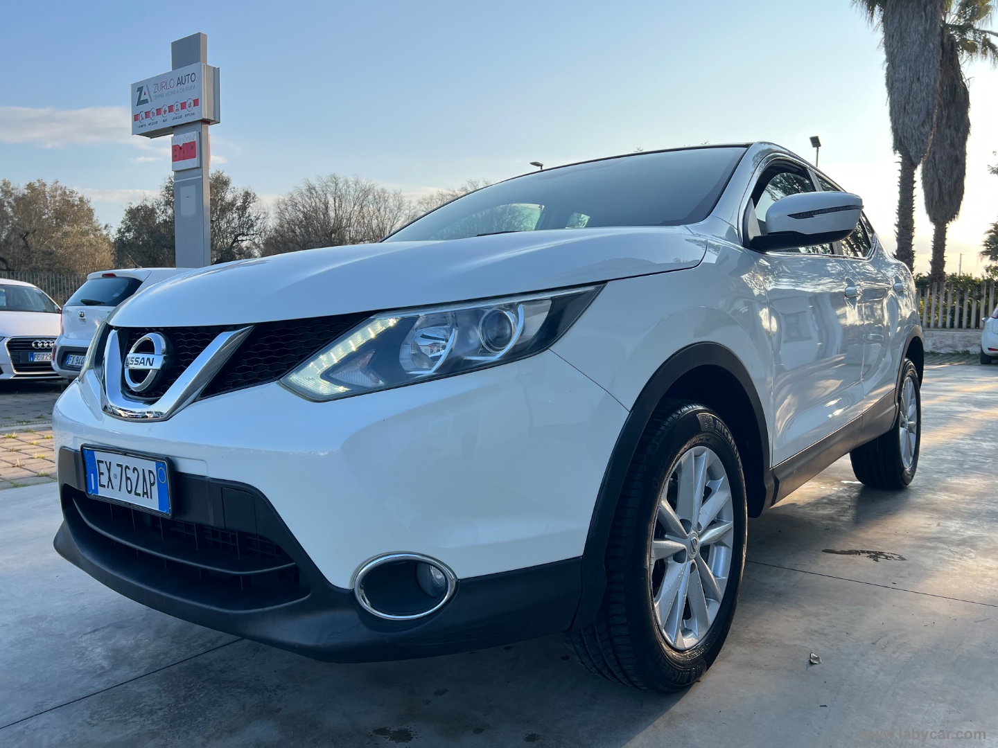 NISSAN Qashqai