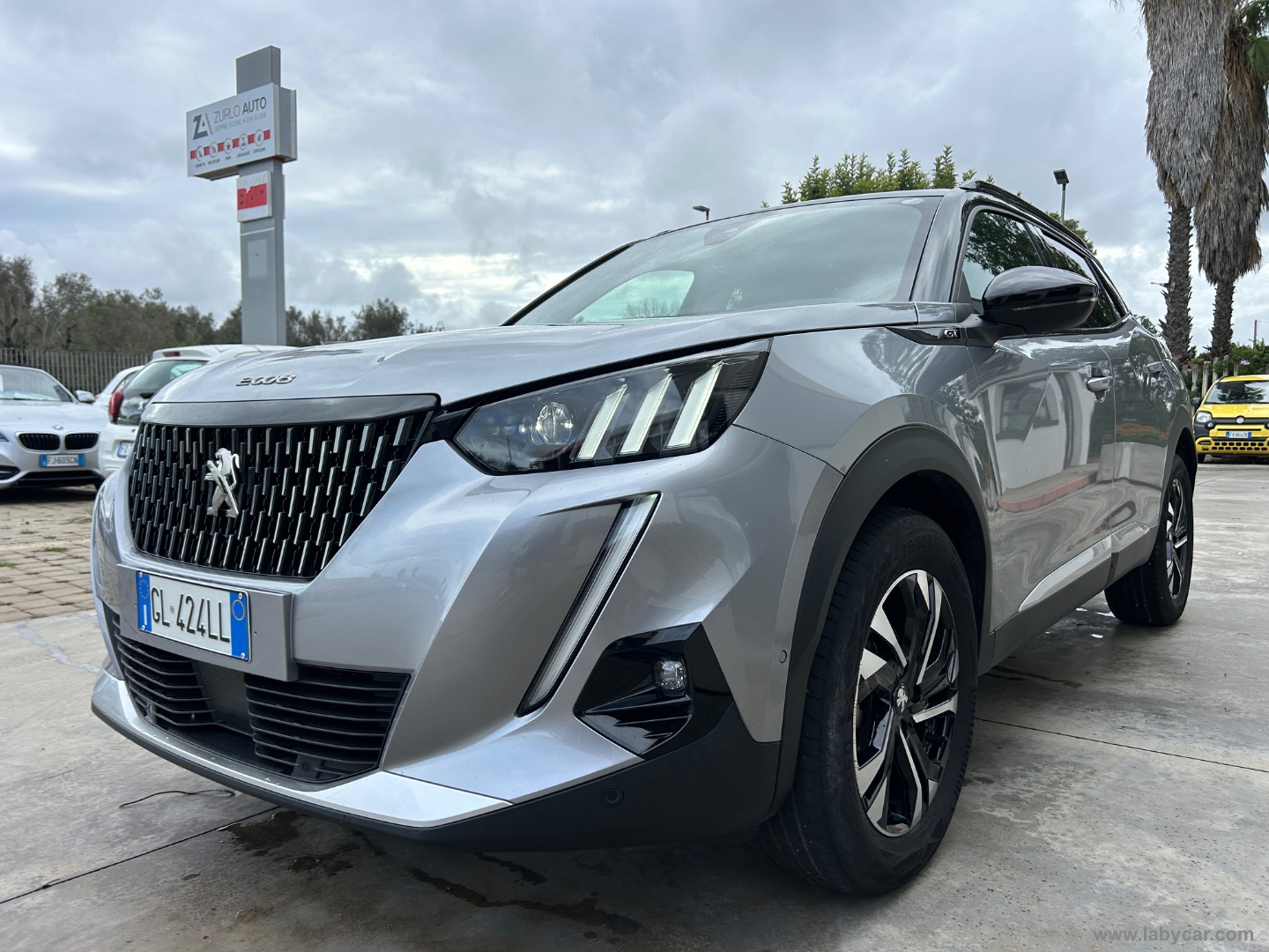 PEUGEOT 2008