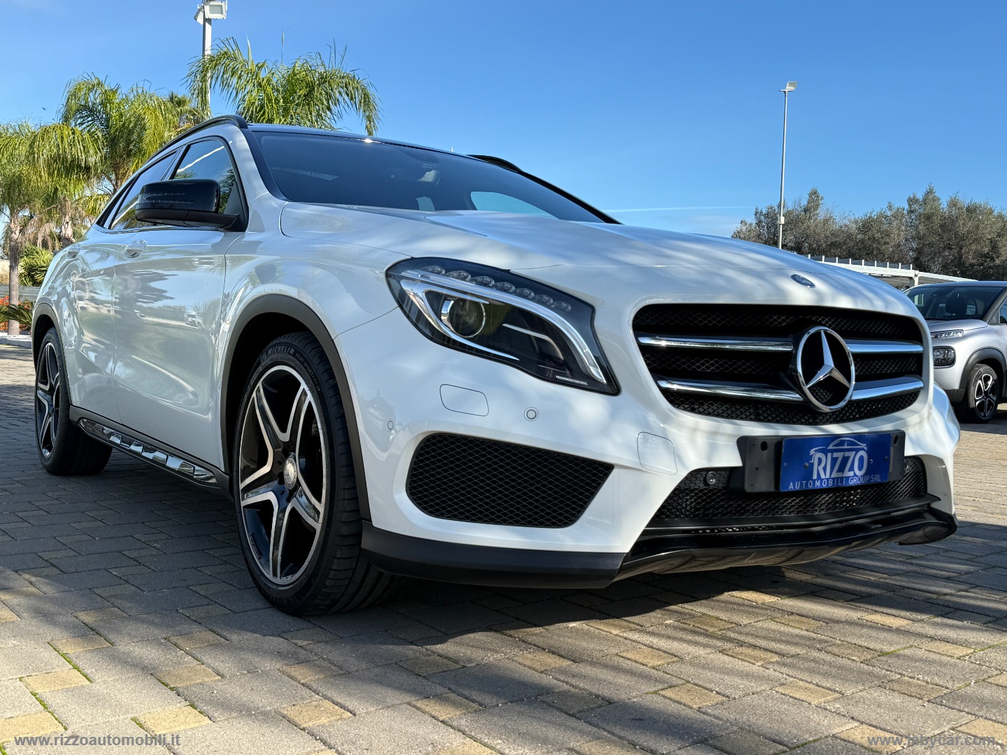MERCEDES-BENZ Classe GLA