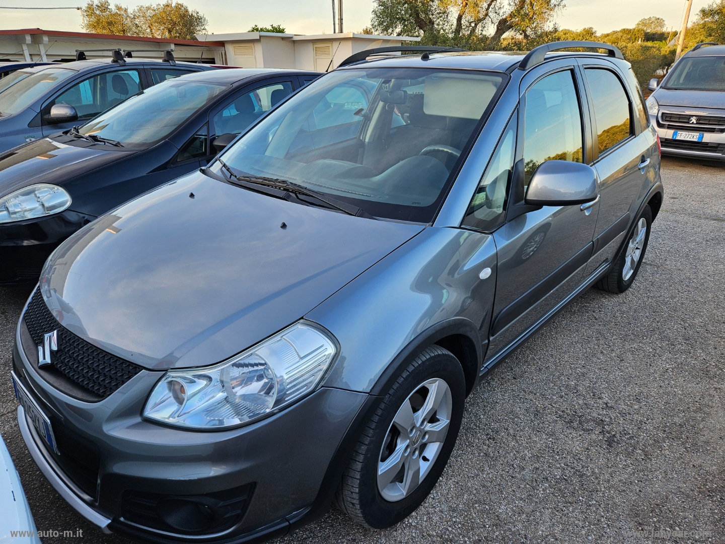 SUZUKI&nbsp;SX4