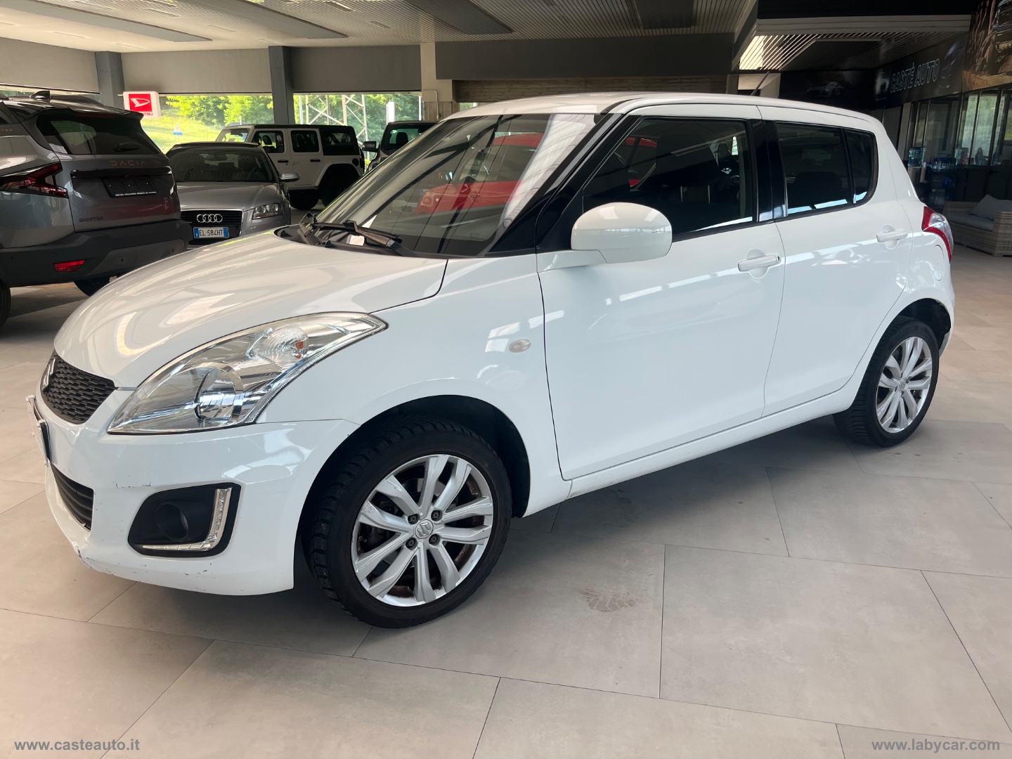 SUZUKI Swift