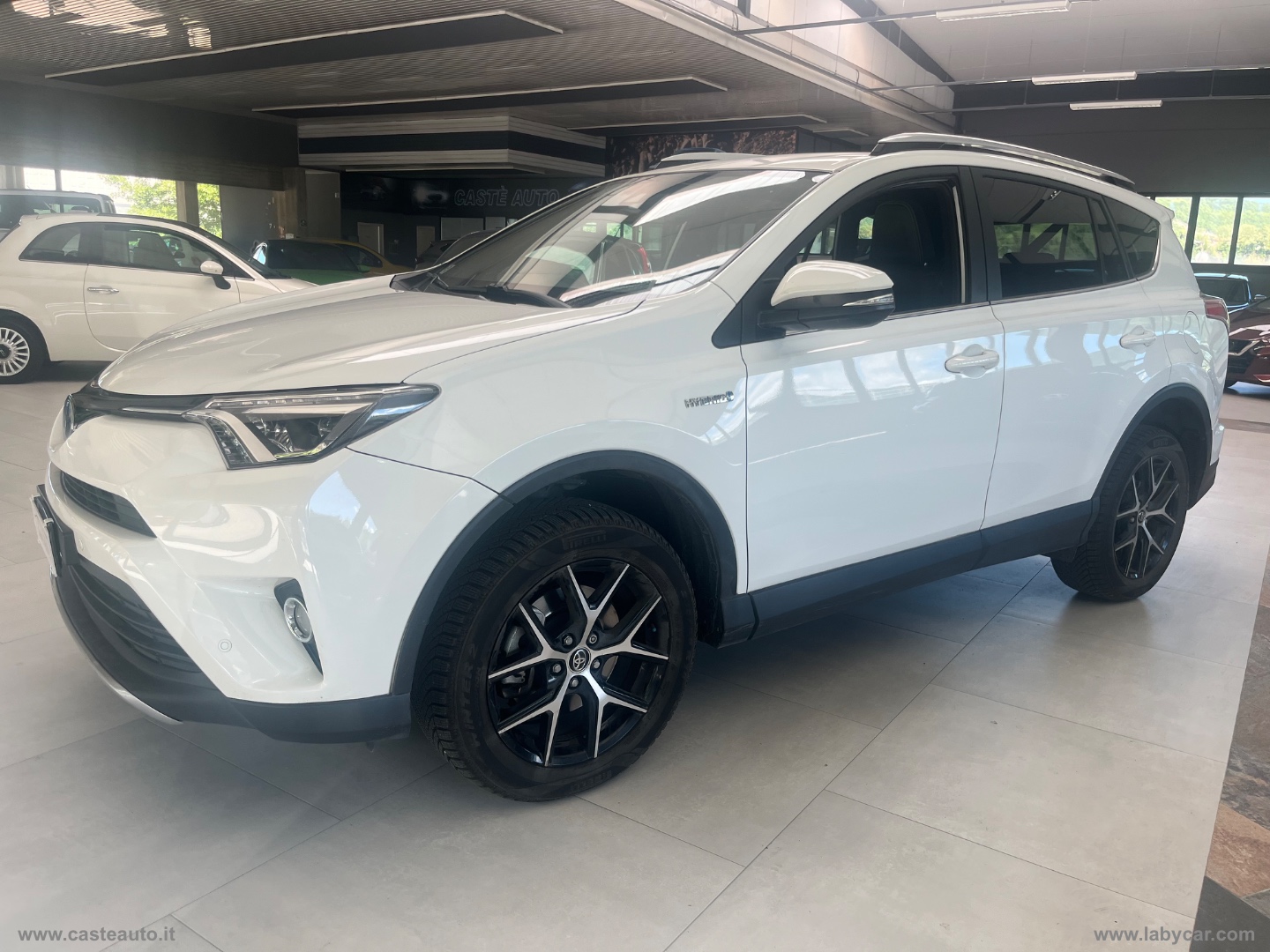 TOYOTA RAV4