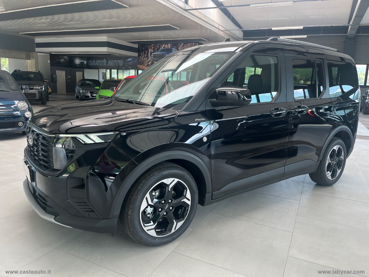 FORD Tourneo Courier