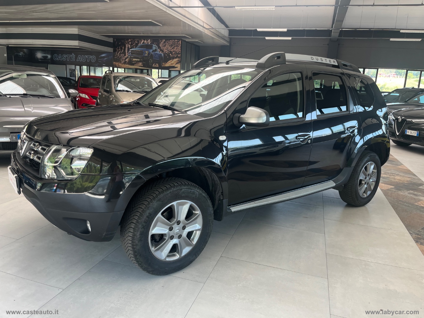 Duster 1.5 dCi 110 CV S&S 4x4 Lauréate CON GANCIO TRAINO                                      